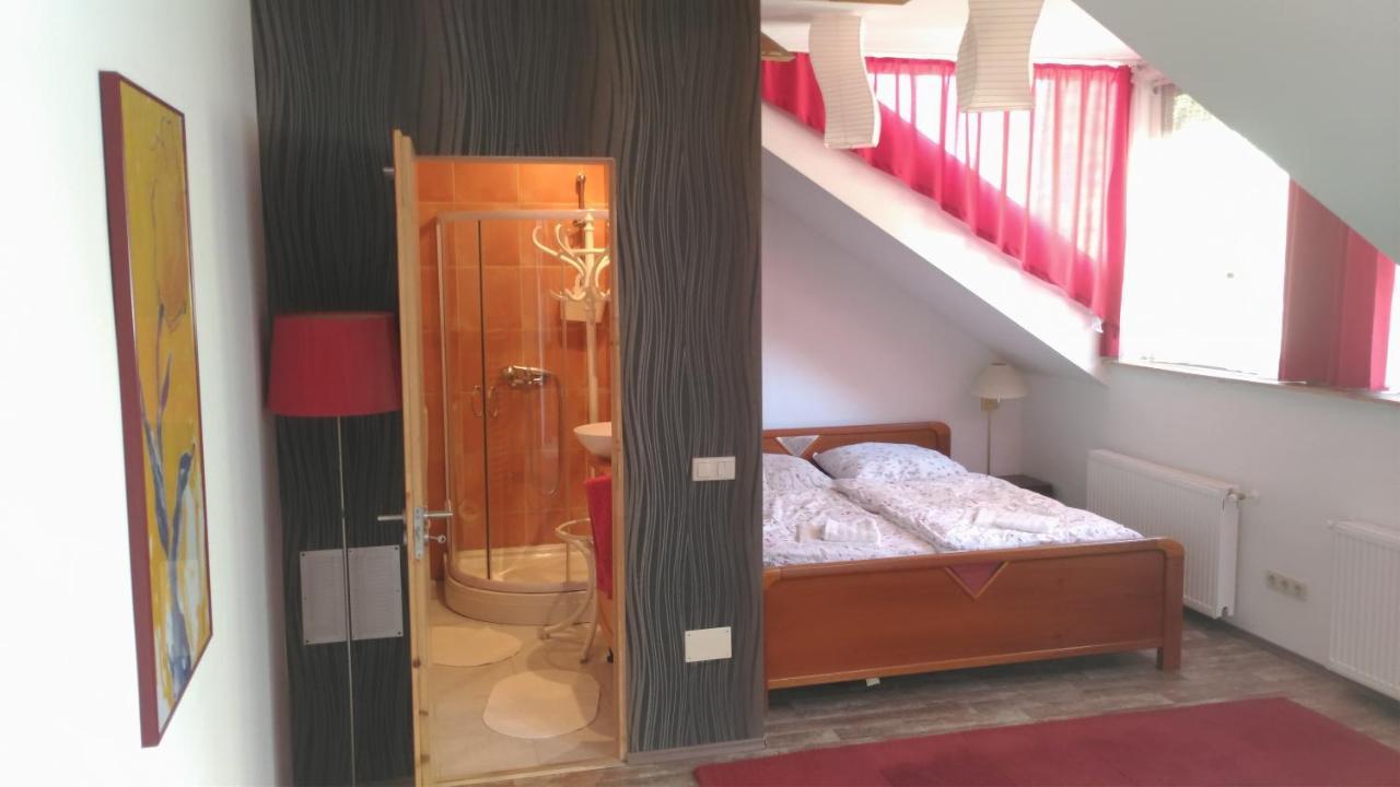 Patak28 Apartmanok Sopron Eksteriør billede